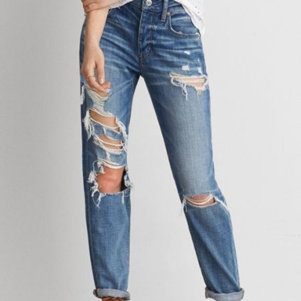 AE distresses boyfriend jeans